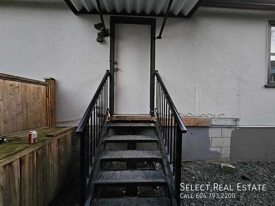 1st image of 45723 Lewis Ave #B