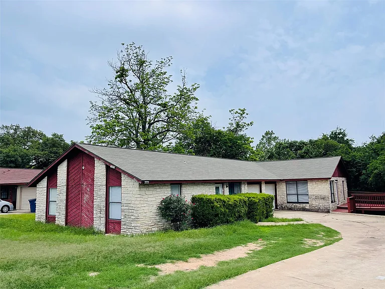7402 Geneva Dr #A — Photo 17