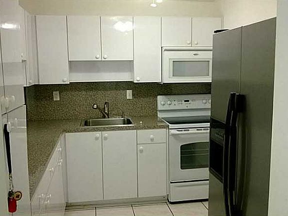 5th image of 16740 NE 9th Ave APT 708