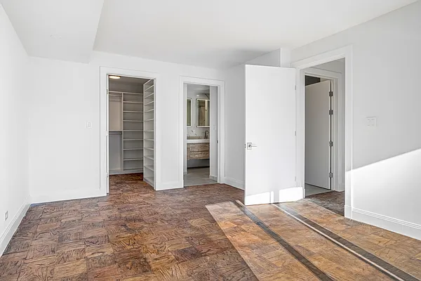 Rented by Wright Realty Group | media 34