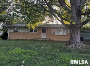 1370 Willemmco Ct, Canton, IL 61520