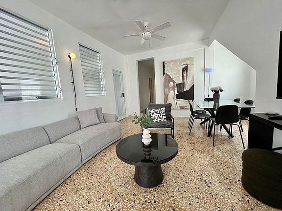 4th image of 185 Calle Diez De Andino