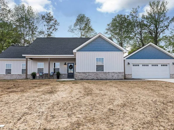 1011 7th St NW, Arab, AL 35016
