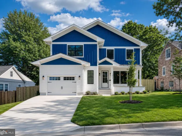1032 20th St S, Arlington, VA 22202