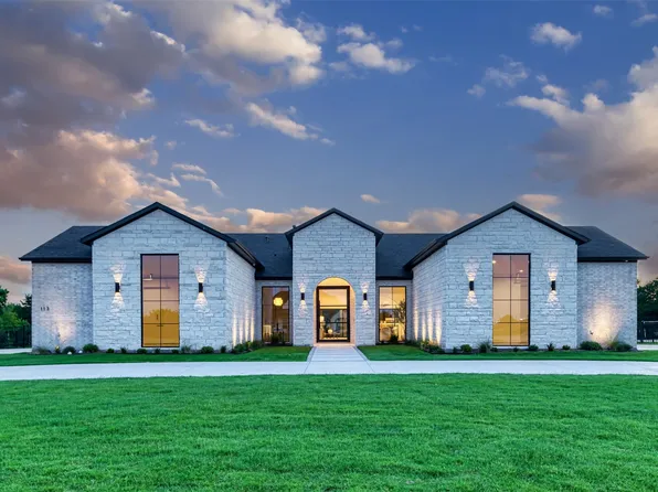 113 Ambrosia Ln, Heath, TX 75032