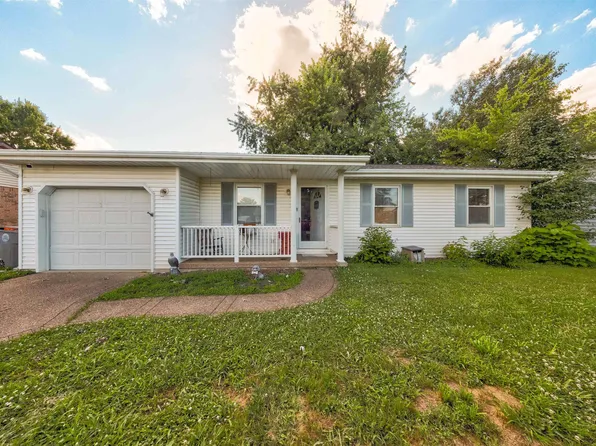 2910 Squire Ln, Evansville, IN 47715