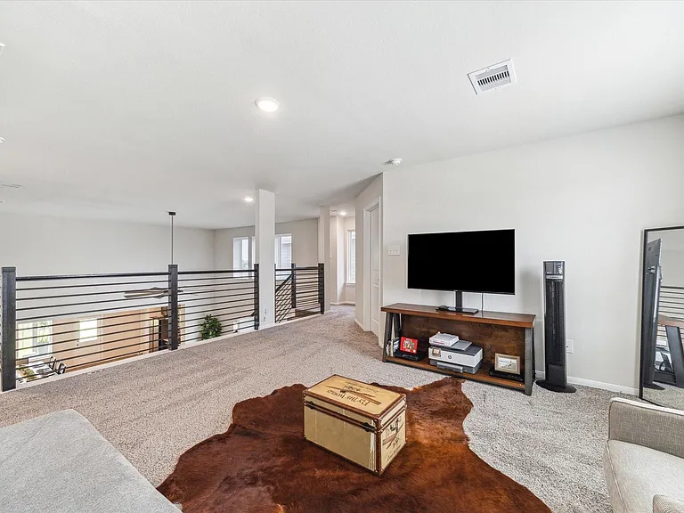 1523 Alpine Dr — Photo 19