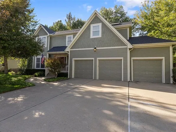 1418 Telford Dr, Liberty, MO 64068