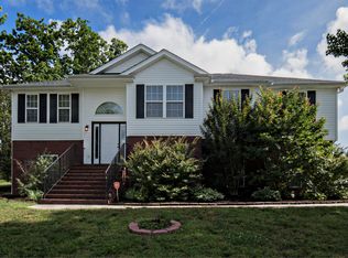 1885 Hazel Alder Ln, Soddy Daisy, TN 37379