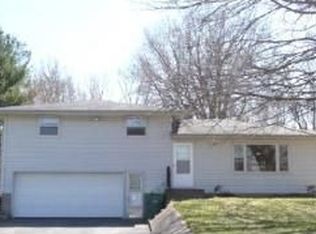 2517 Lund Ave, Rockford, IL 61109