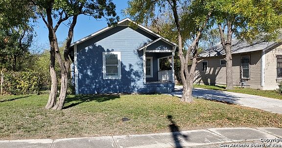 2nd image of 711 Lombrano St