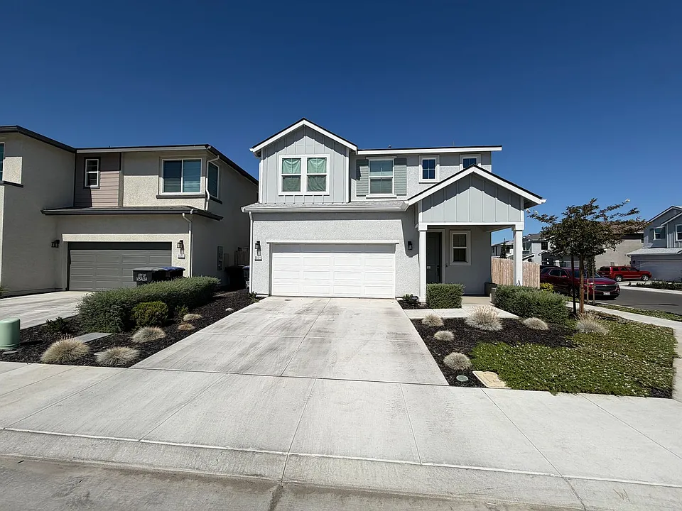3031 N Martin St
