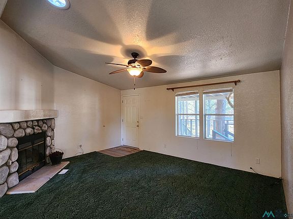 4th image of 7 Cox Cir