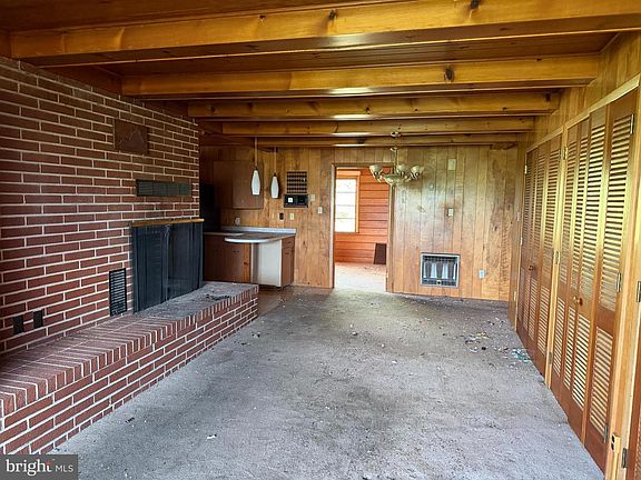 5th image of 502 Chestnut Ave