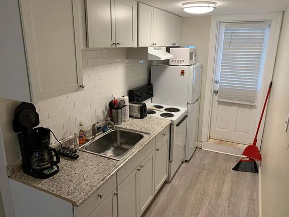 3rd image of 3631 Park St N #2