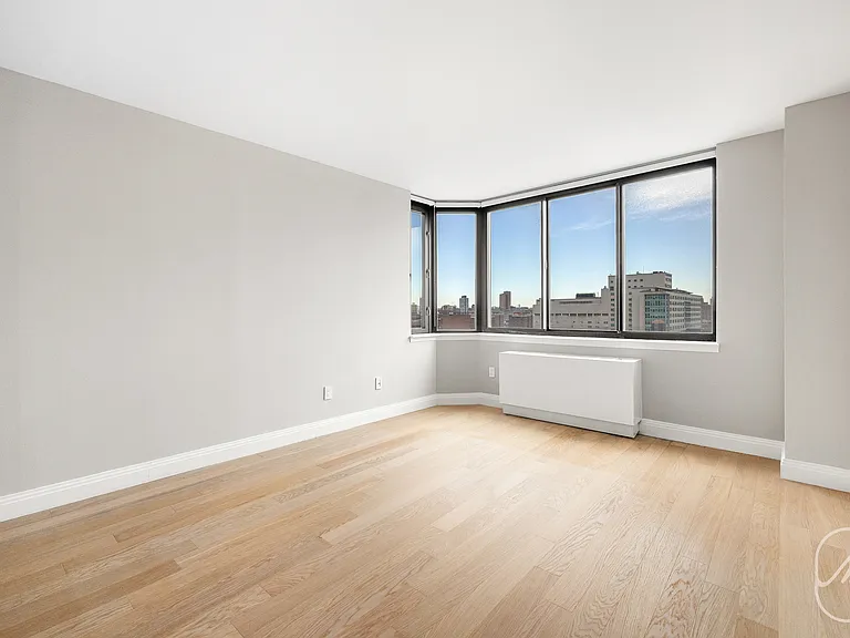 345 E 94th St #9G — Photo 21