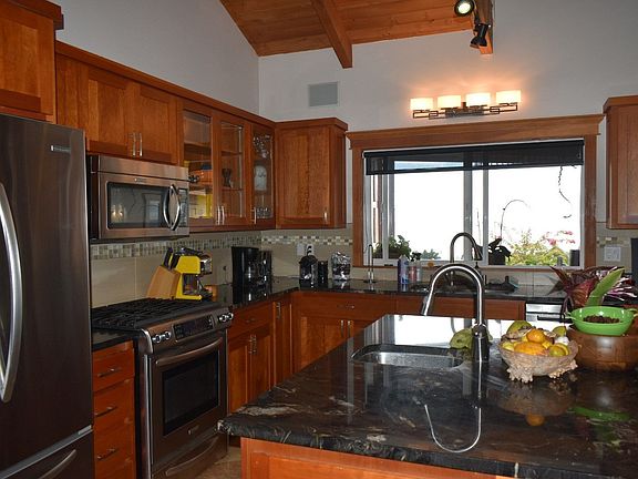 4th image of 55 Kupaia Pl