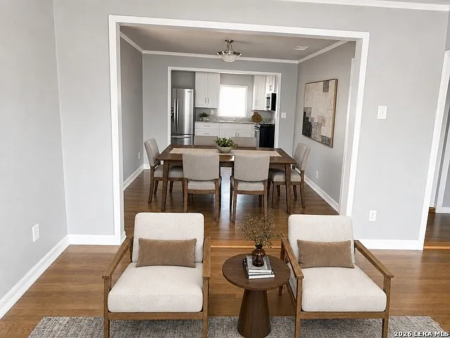 3 bed, 2.0 bath, 1088 sqft, $1,500 — Photo 3