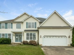 316 Christina Ln, Williamstown, NJ 08094