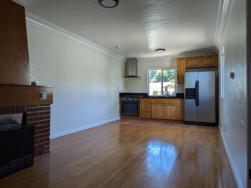 1st image of 2314 Langdale Ave #A