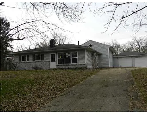 15775 Arthur St photo 1