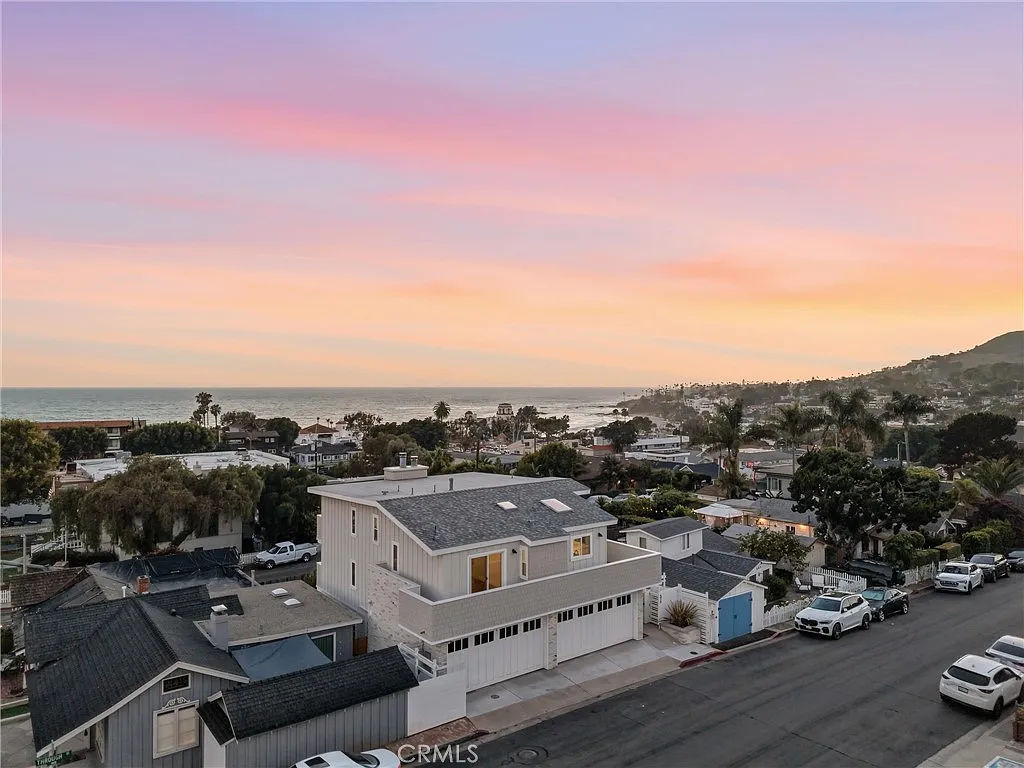 2 bed, 1858 sqft, $8,200 — Photo 3
