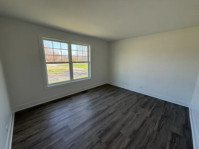 8418 Meadowbrook Dr — Photo 15