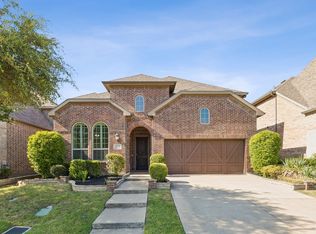 408 Vine St, Irving, TX 75039