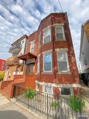 22 Kossuth St Newark Nj 07105 Zillow