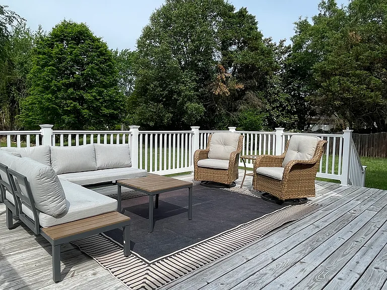 2407 Colfax Dr — Photo 16