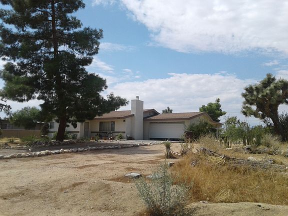3rd image of 4710 Camarilla Ave
