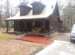 3940 Evelyn Dr, Powder Springs, GA 30127