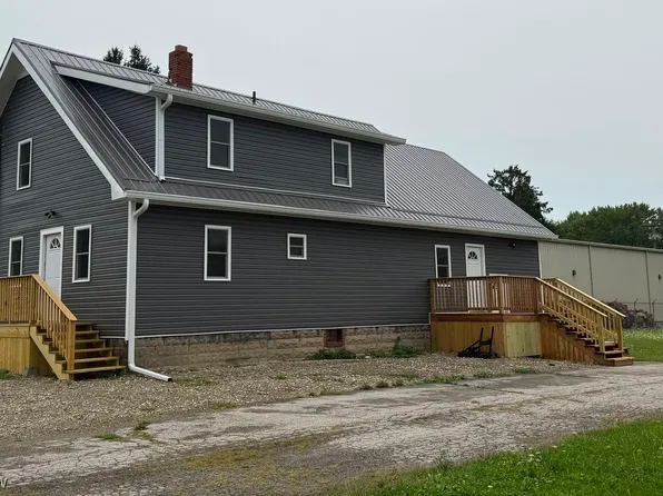 6291 Lake Ave, Elyria, OH 44035