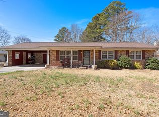 145 New Hope Cir, Fayetteville, GA 30214