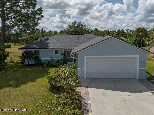 1244 Ermine St E, Lehigh Acres, FL 33974