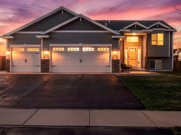 1130 18th Ave SE, Cambridge, MN 55008