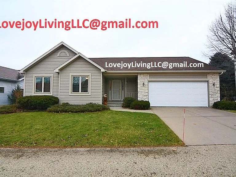 802 Sky Ridge Dr — Photo 1