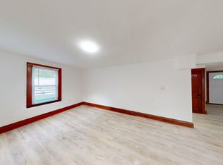 57 Pratt St, Norwich, CT 06360