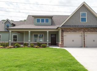 2774 Waterhaven Dr, Chattanooga, TN 37406