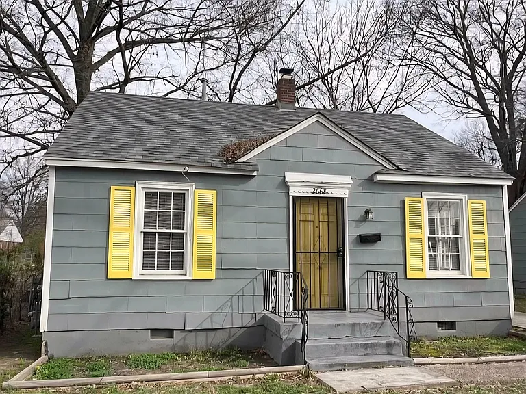 2668 Burns Ave — Photo 1