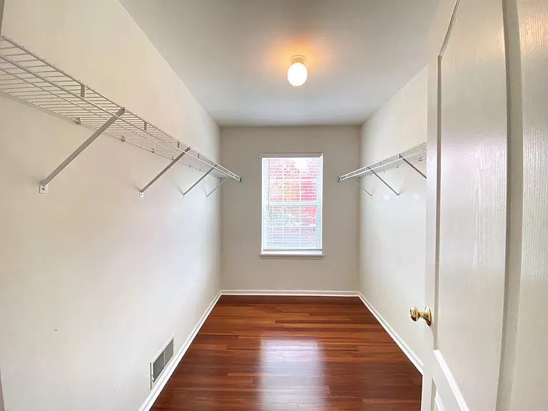 2279 Barrington Dr E #2279 — Photo 16