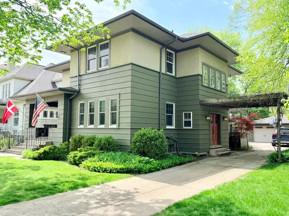 1508 Forres Ave, Saint Joseph, MI 49085