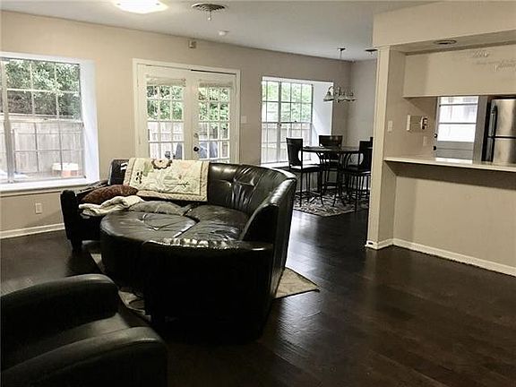 3rd image of 38 Driftwood Blvd