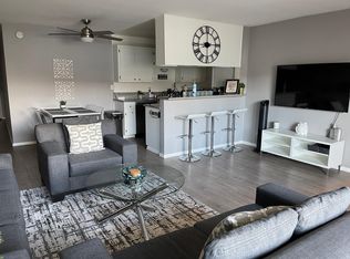 1770 Ximeno Ave, Long Beach, CA 90815