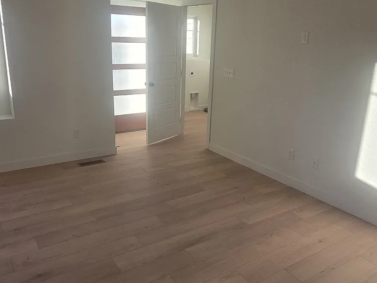 652 Eagle Ct — Photo 19