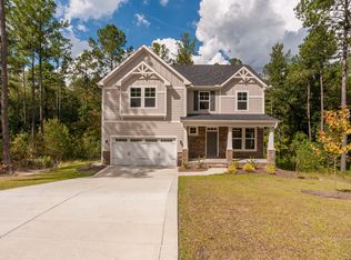 96 School Side Dr, Spring Lake, NC 28390