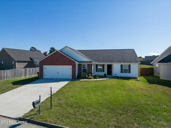 8036 Cambridge Reserve Dr, Knoxville, TN 37924