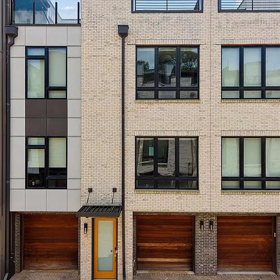 115 City View Ct NE — Photo 2