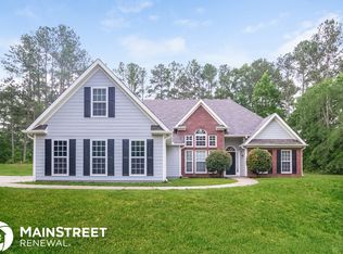 1059 Olive Dr, Hampton, GA 30228