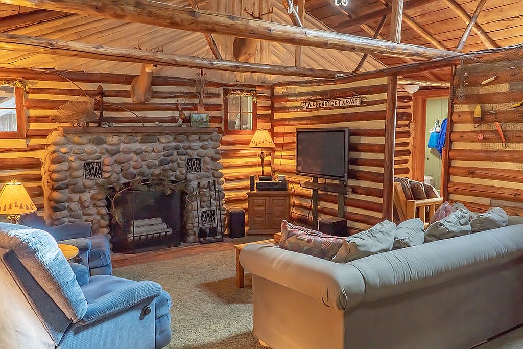 4138 N Porcupine Rd, Lincoln, MI 48742 | Zillow